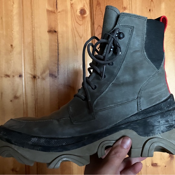 Sorel lace up boots grey green size 7.5 - Picture 3 of 6